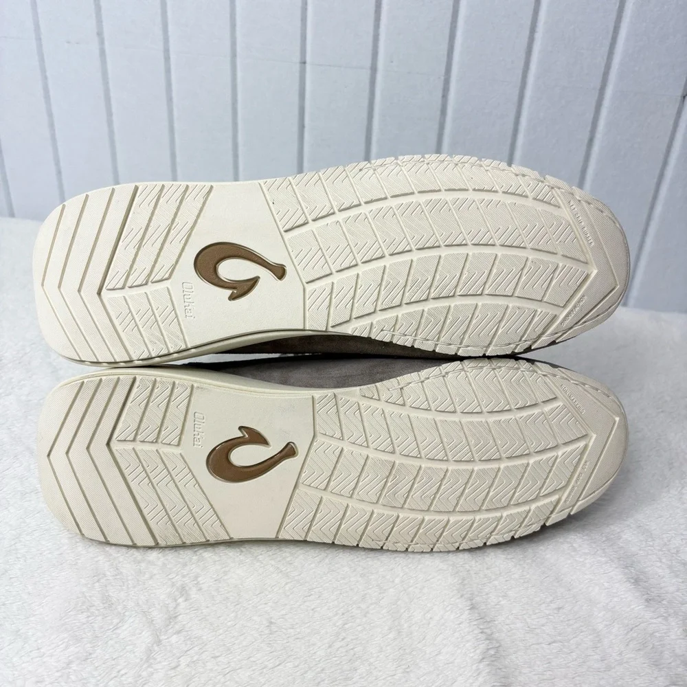Olukai Ka'a Suede Loafers Men's Size 10.5 Gray Drop-In Heel Minimalist Old Money